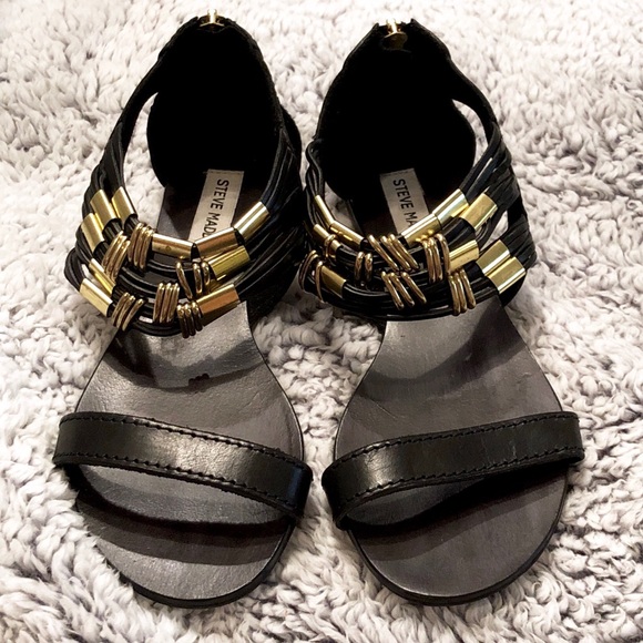 PRICE FIRM • Steve Madden Strapped Sandals - Picture 6 of 7